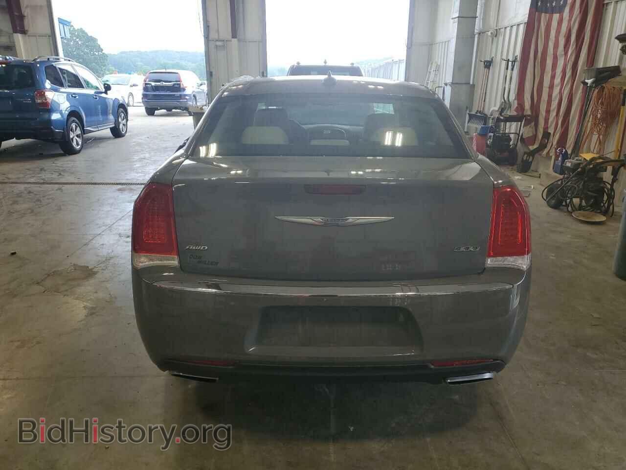 2017 CHRYSLER 300 - VIN: 2C3CCARG4HH650357 - Фото 6