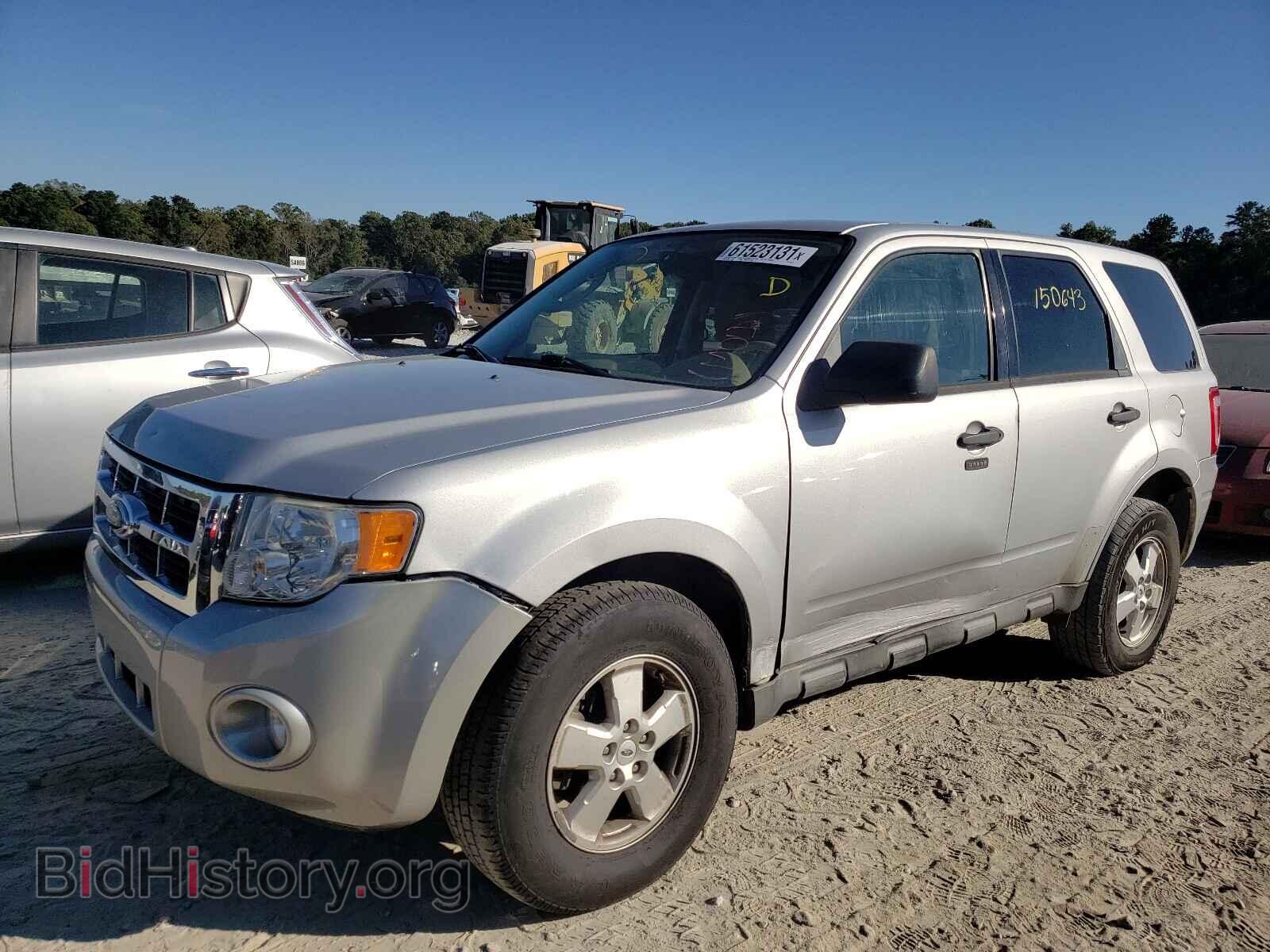 2009 FORD ESCAPE - VIN: 1FMCU03769KB93777 - Фото 2