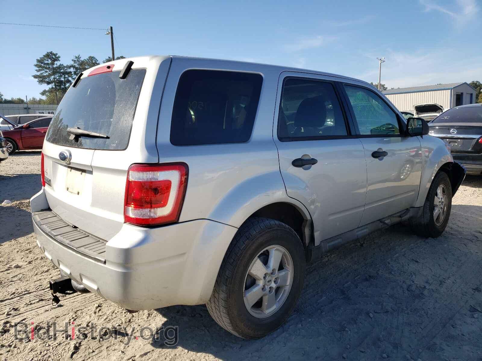 2009 FORD ESCAPE - VIN: 1FMCU03769KB93777 - Фото 4