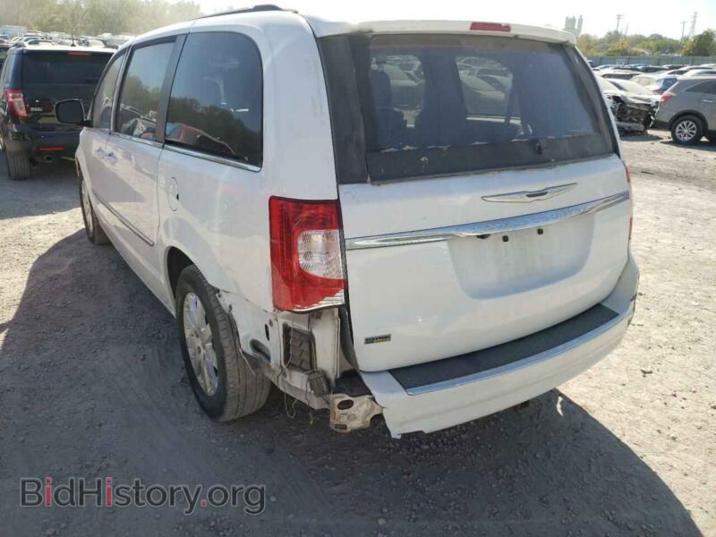 2016 Chrysler MINIVAN (VIN 2C4RC1BGXGR295316) — photo 3 of 10