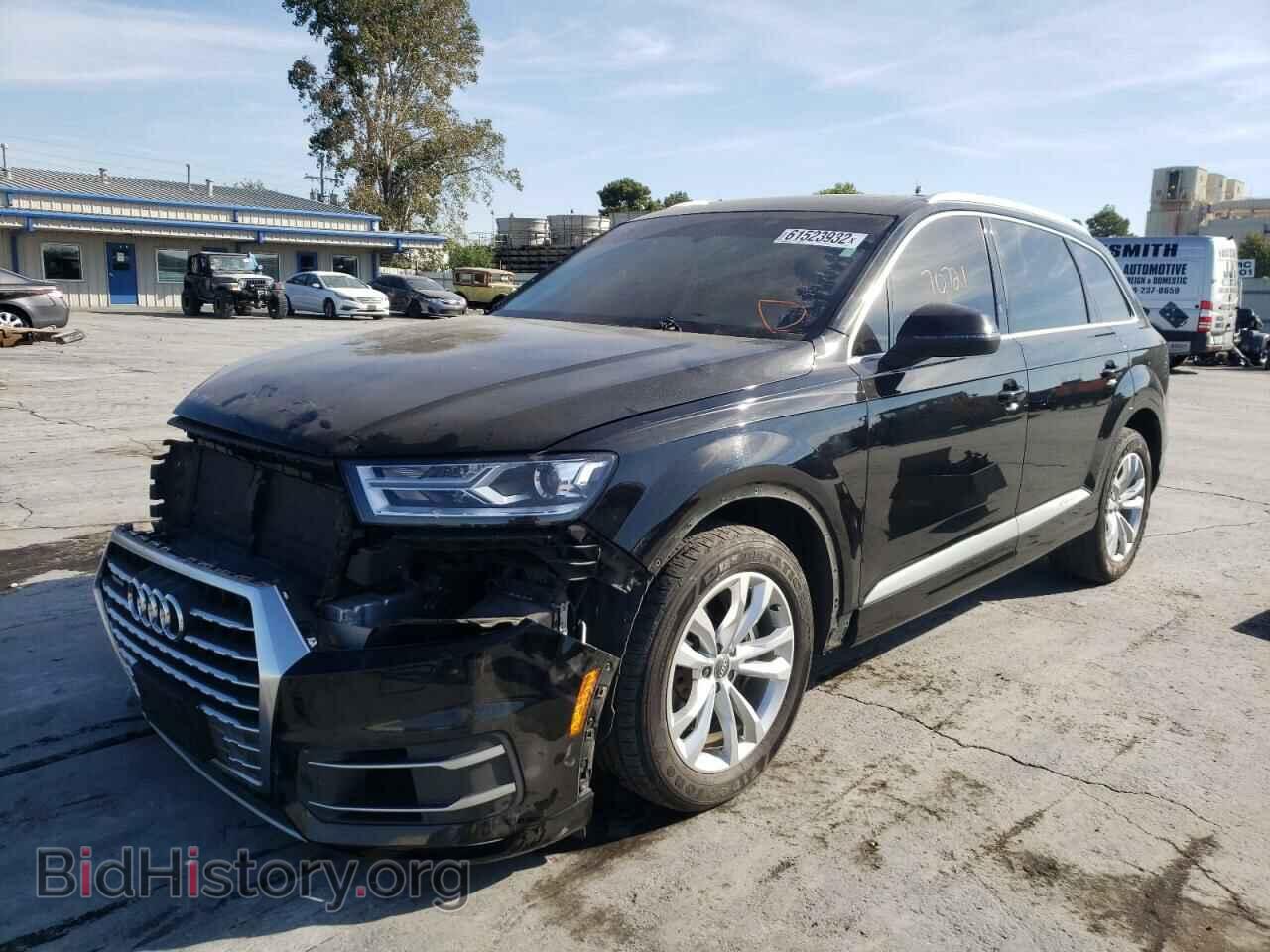 2018 AUDI Q7 - VIN: WA1LAAF79JD036570 - Фото 2
