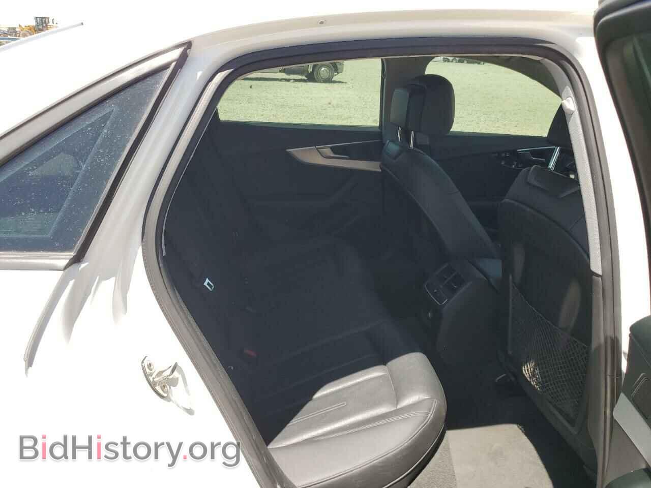 2017 AUDI A4 - VIN: WAUDNAF43HN054861 - Фото 10
