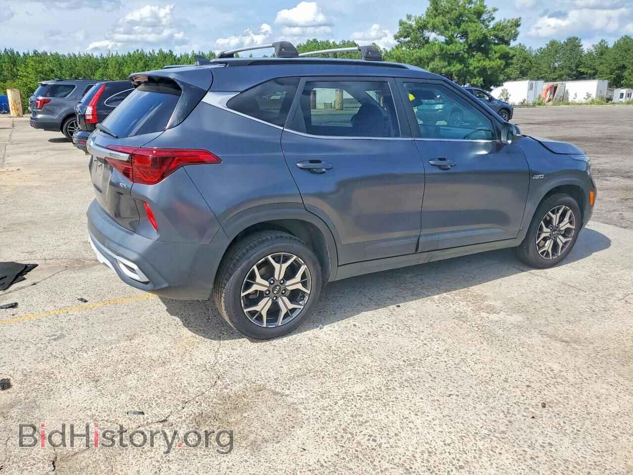 2021 KIA SELTOS - VIN: KNDERCAA4M7104122 - Photo 3