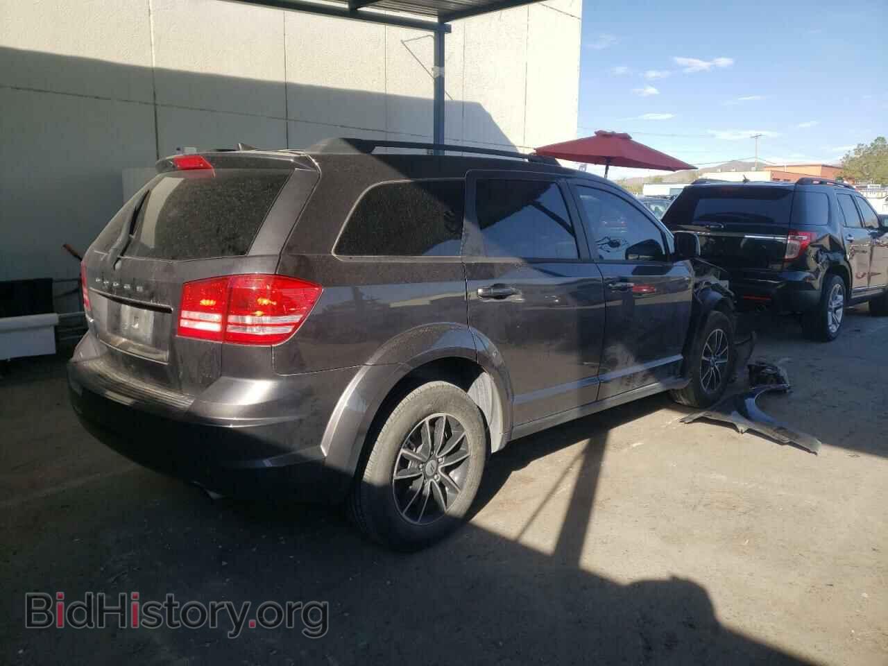 2018 DODGE JOURNEY - VIN: 3C4PDCAB2JT445381 - Фото 4