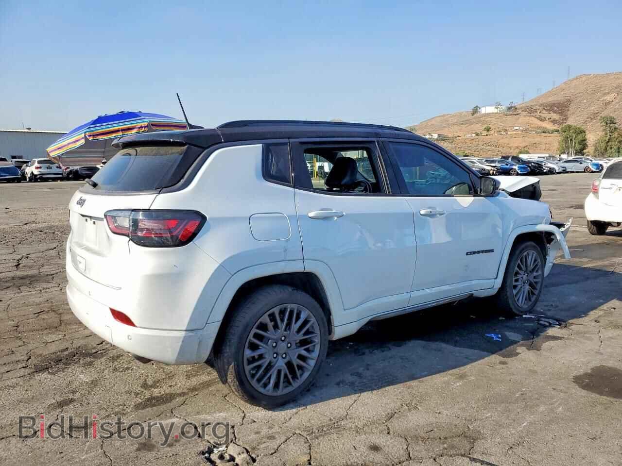 2022 JEEP COMPASS - VIN: 3C4NJDCB0NT141197 - Фото 3