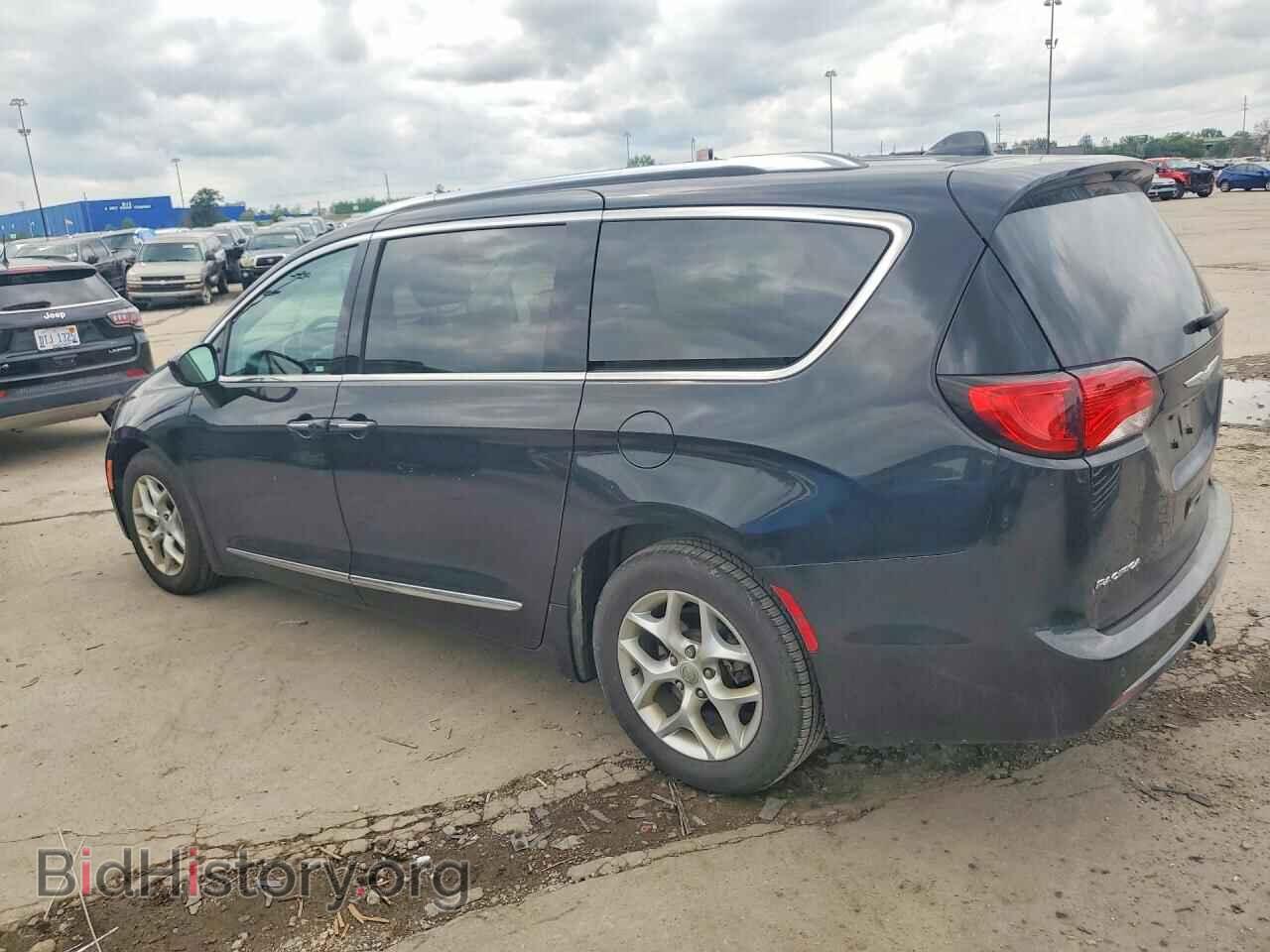 2017 CHRYSLER PACIFICA - VIN: 2C4RC1EG3HR669603 - Photo 2