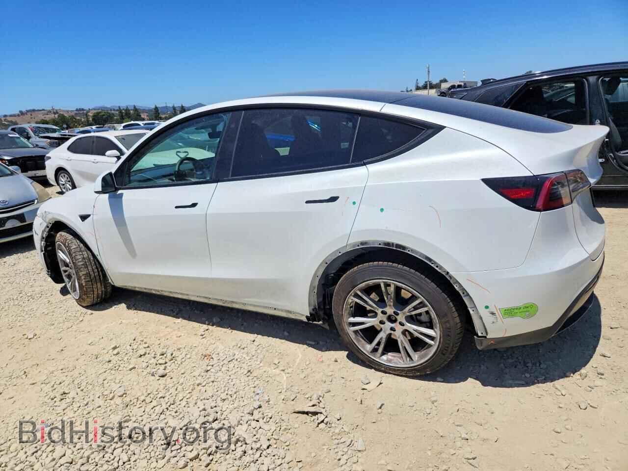 2023 TESLA MODEL Y - VIN: 7SAYGDEE6PF676624 - Photo 2