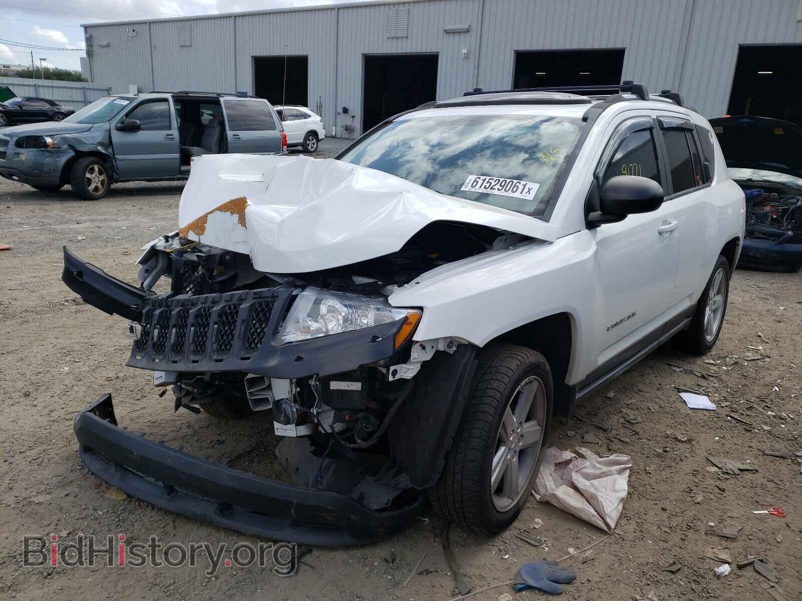 2011 JEEP COMPASS - VIN: 1J4NT5FBXBD236471 - Photo 2
