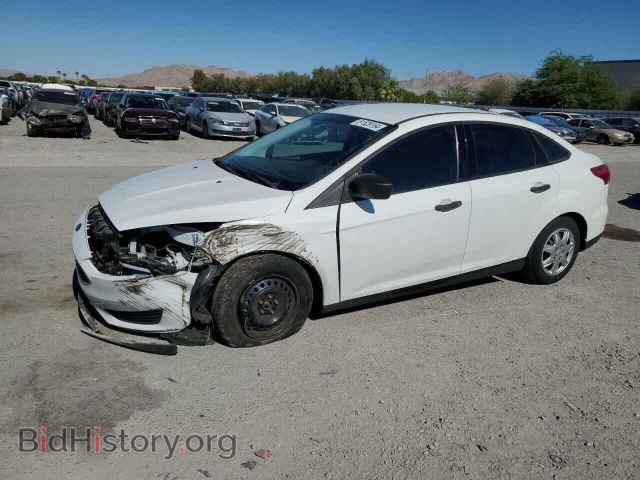 Photo 1FADP3E20JL304900 - FORD FOCUS 2018