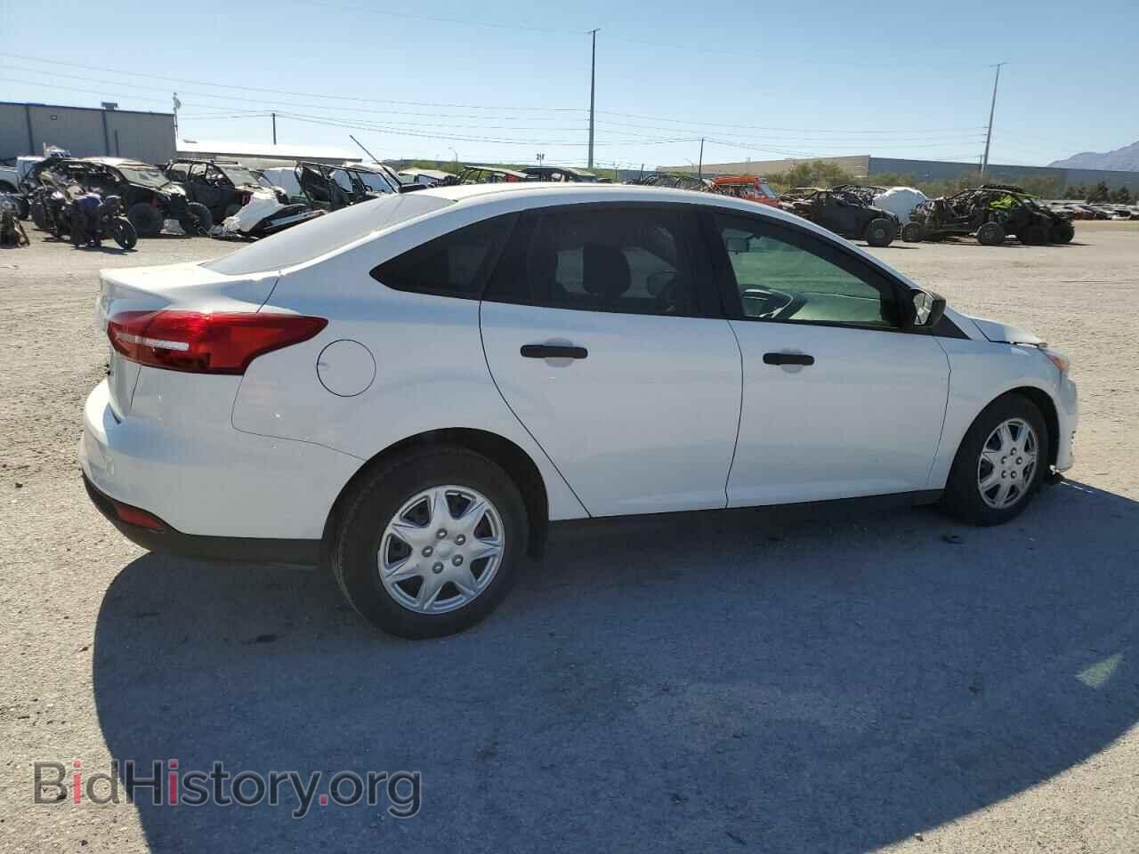 2018 FORD FOCUS - VIN: 1FADP3E20JL304900 - Фото 3