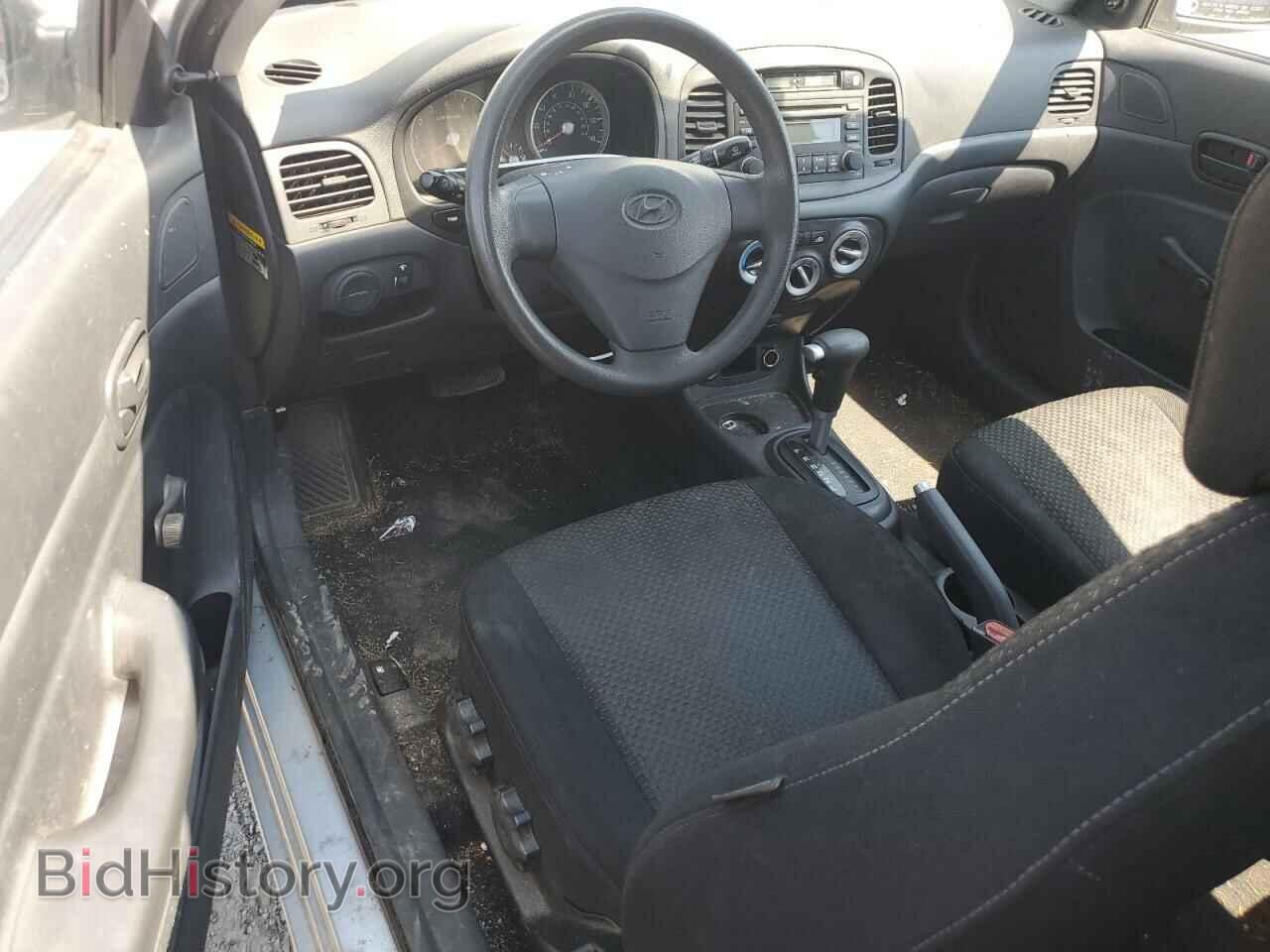2008 HYUNDAI ACCENT - VIN: KMHCM36C88U064839 - Фото 8