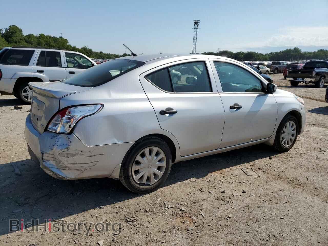 2016 NISSAN VERSA - VIN: 3N1CN7AP3GL867962 - Фото 3