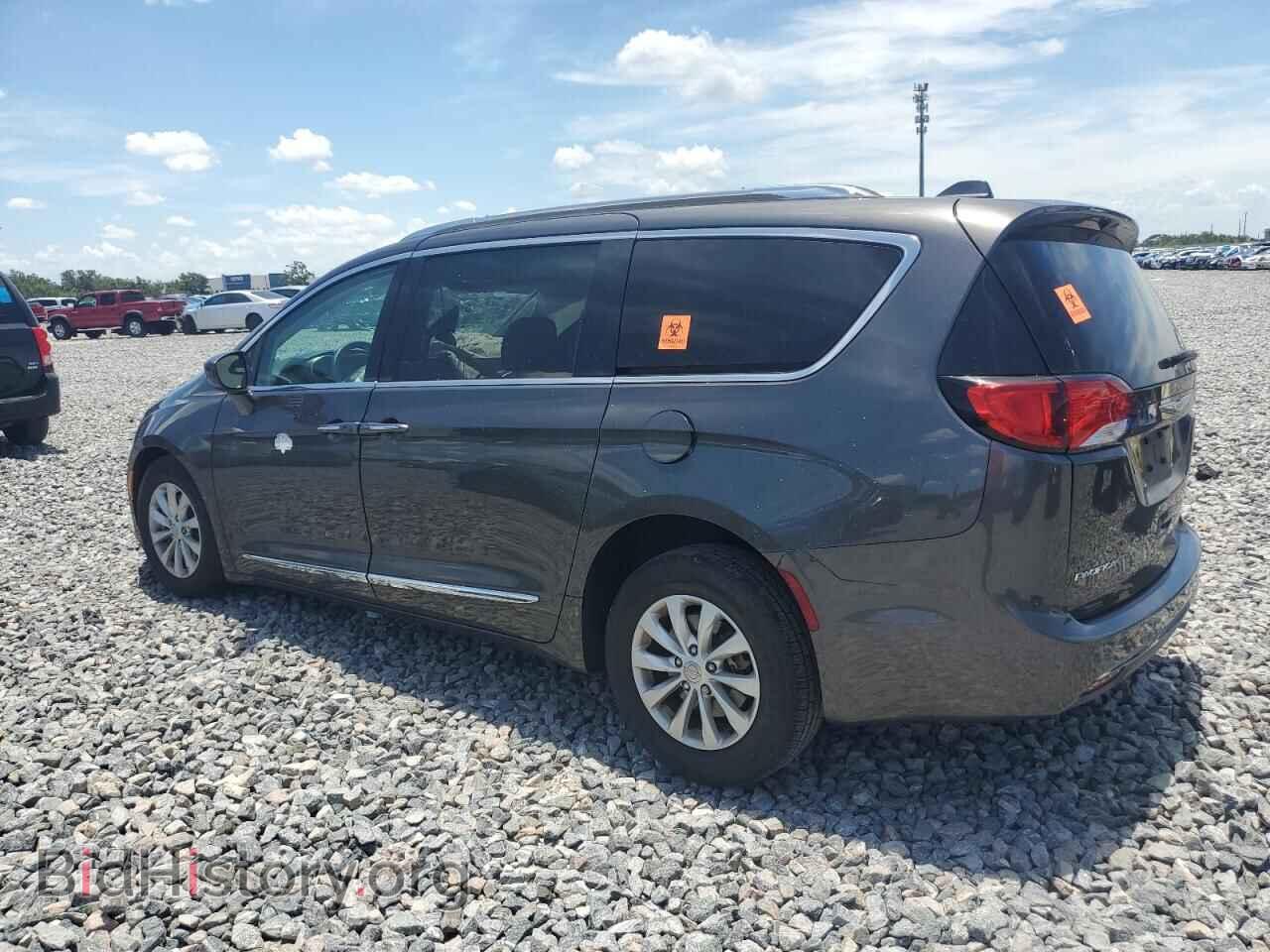 2019 CHRYSLER PACIFICA - VIN: 2C4RC1BG3KR587950 - Фото 2
