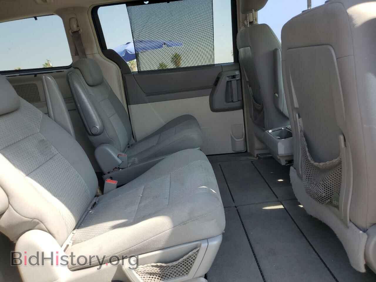 2010 CHRYSLER MINIVAN - VIN: 2A4RR5D10AR149393 - Photo 11