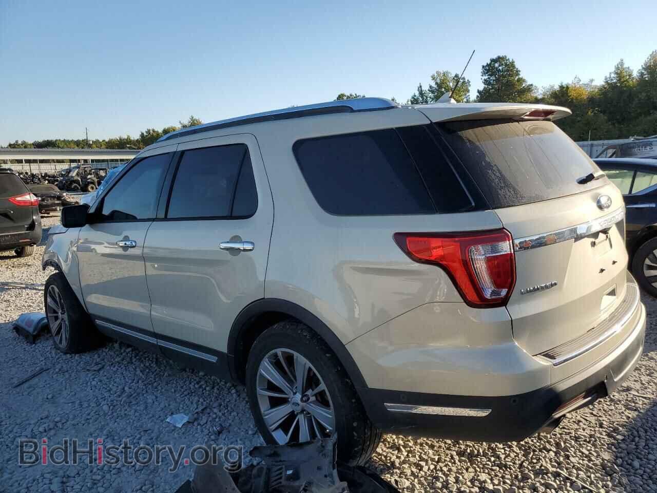 2018 FORD EXPLORER - VIN: 1FM5K8FH1JGB97180 - Фото 3