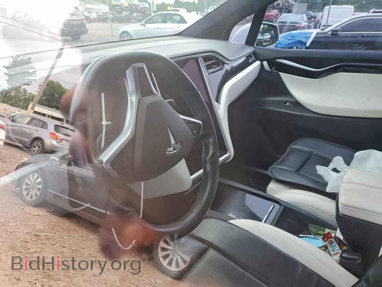 2017 TESLA MODEL X - VIN: 5YJXCAE25HF075151 - Photo 9