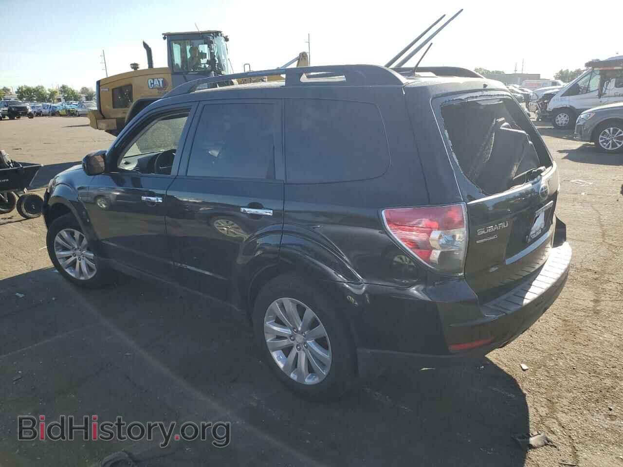 2011 SUBARU FORESTER - VIN: JF2SHADC2BG725008 - Фото 2