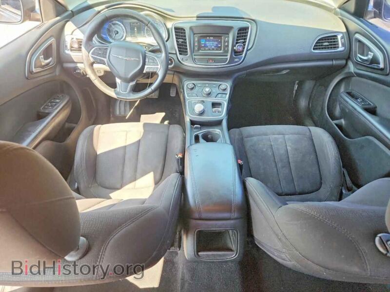 2015 Chrysler 200 (VIN 1C3CCCABXFN720508) — photo 8 of 15