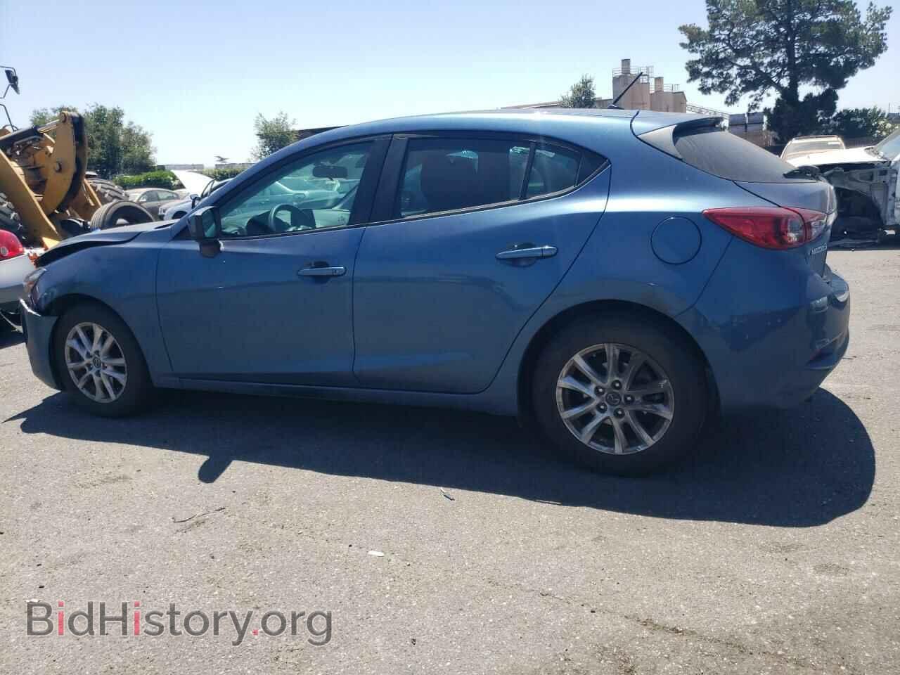 2017 MAZDA 3 - VIN: 3MZBN1K73HM120147 - Фото 2