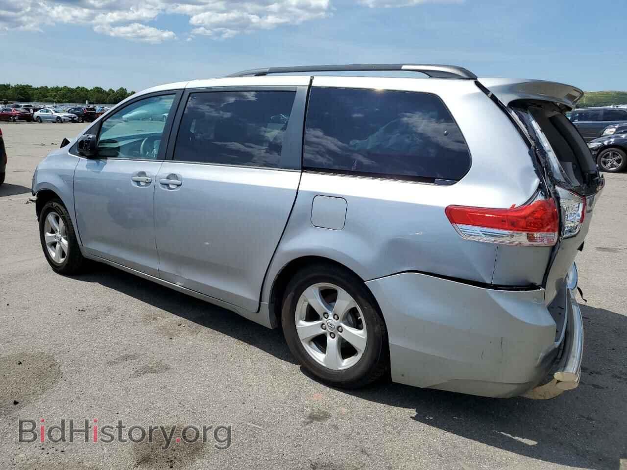 2012 TOYOTA All Models - VIN: 5TDKK3DC2CS229368 - Фото 2