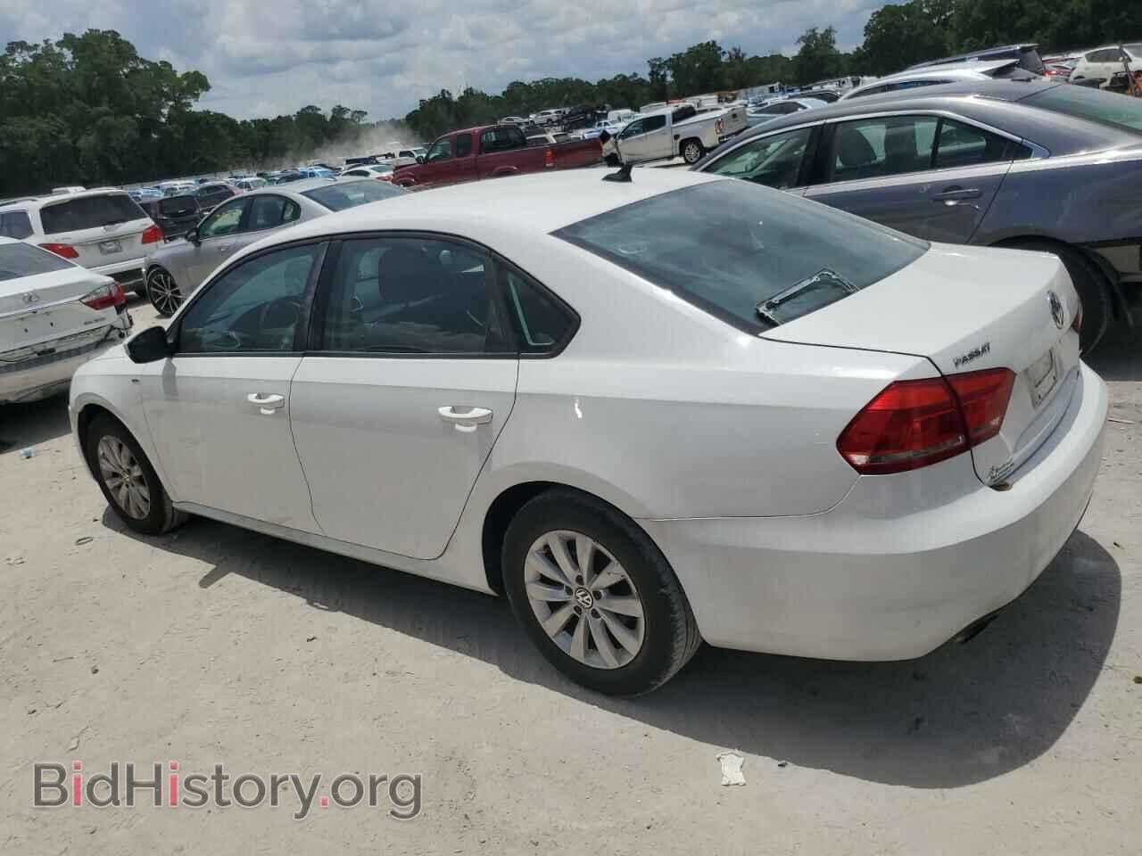 2014 VOLKSWAGEN PASSAT - VIN: 1VWAT7A35EC086566 - Фото 2