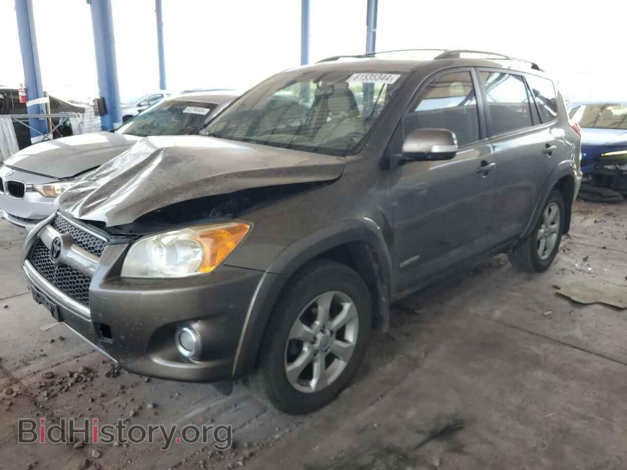 Photo JTMDF4DV3A5022639 - TOYOTA RAV4 2010