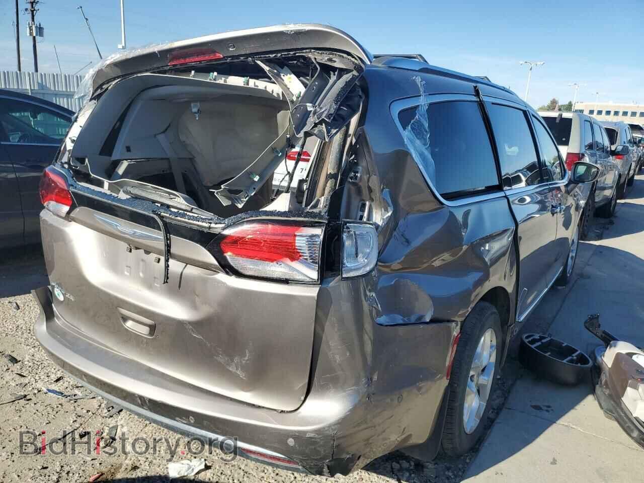 2017 CHRYSLER PACIFICA - VIN: 2C4RC1EG4HR555030 - Photo 4