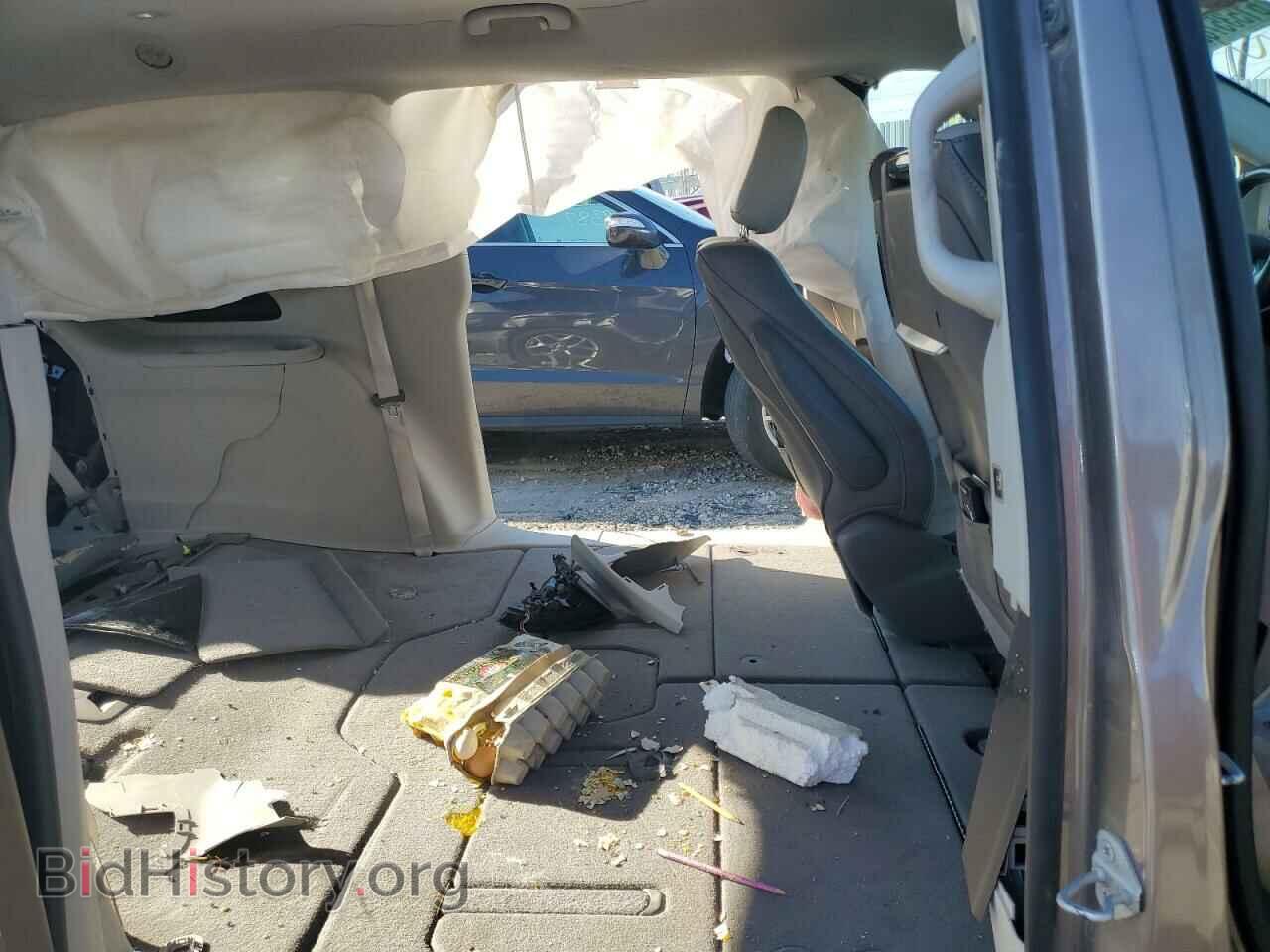 2017 CHRYSLER PACIFICA - VIN: 2C4RC1EG4HR555030 - Photo 6