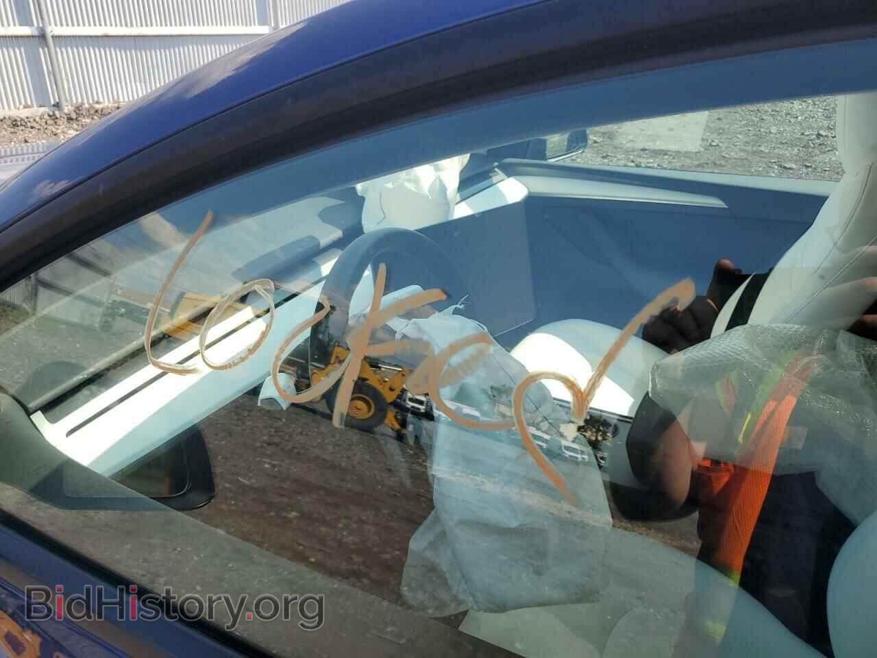 2024 TESLA MODEL Y - VIN: 7SAYGAEEXRF983702 - Photo 9