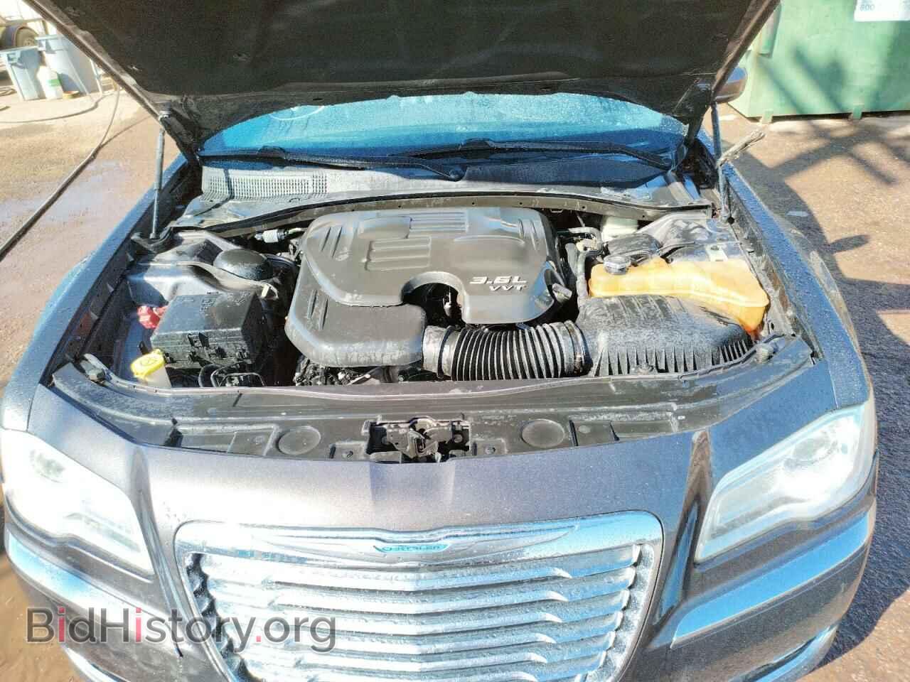 2014 CHRYSLER 300 - VIN: 2C3CCAAG5EH199950 - Фото 12