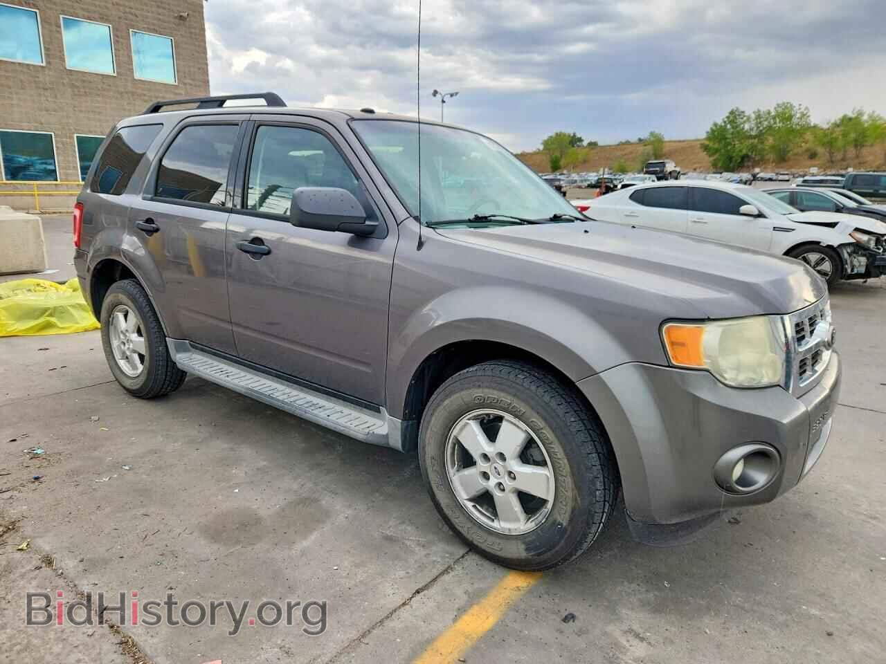 2010 FORD ESCAPE - VIN: 1FMCU0D78AKC46398 - Фото 4