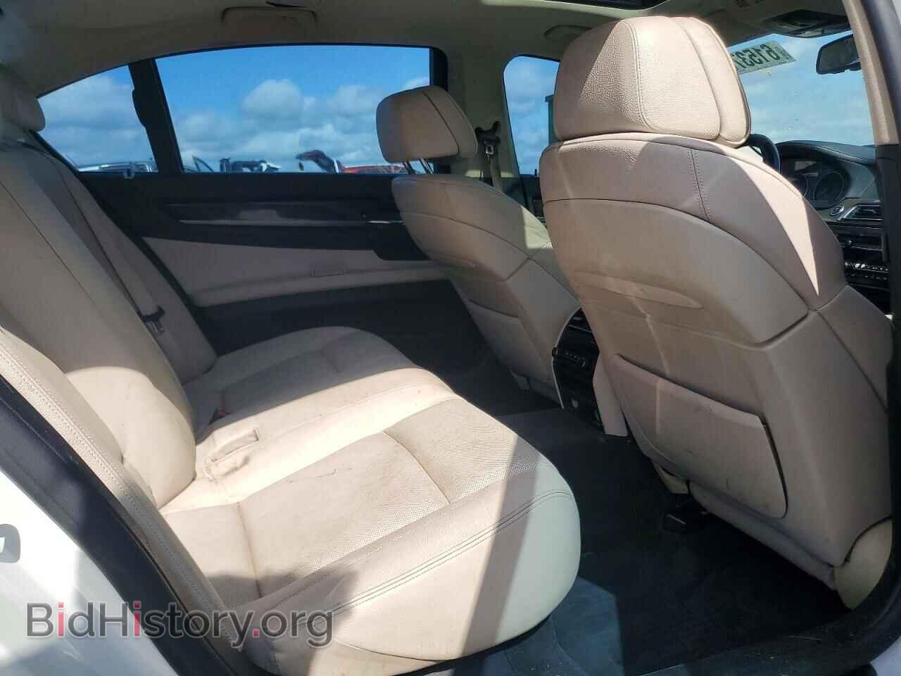 2012 BMW 7 SERIES - VIN: WBAKB4C56CC576533 - Photo 10