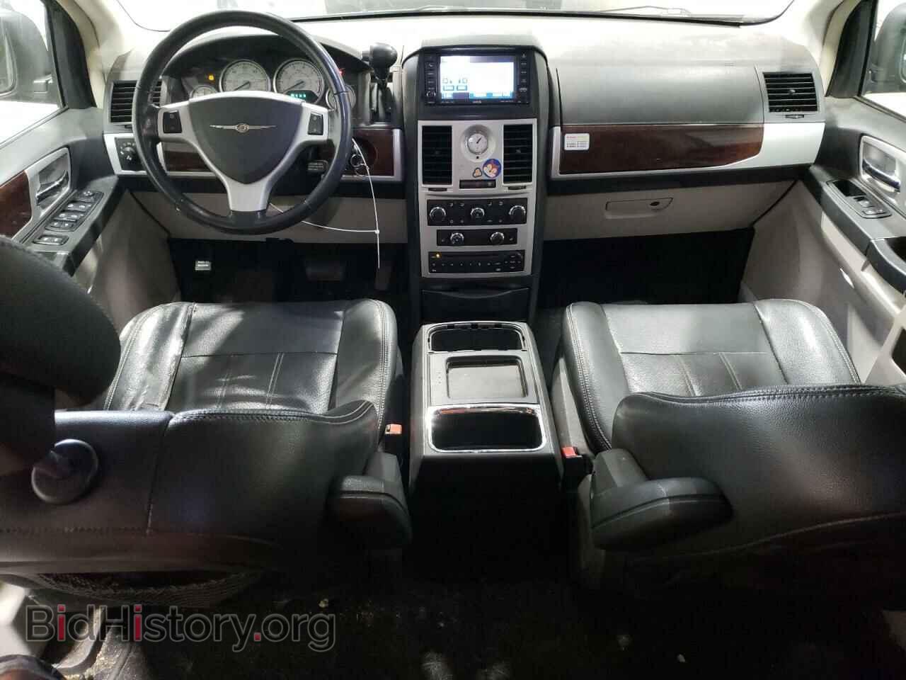 2010 CHRYSLER MINIVAN - VIN: 2A4RR8D18AR387607 - Фото 8