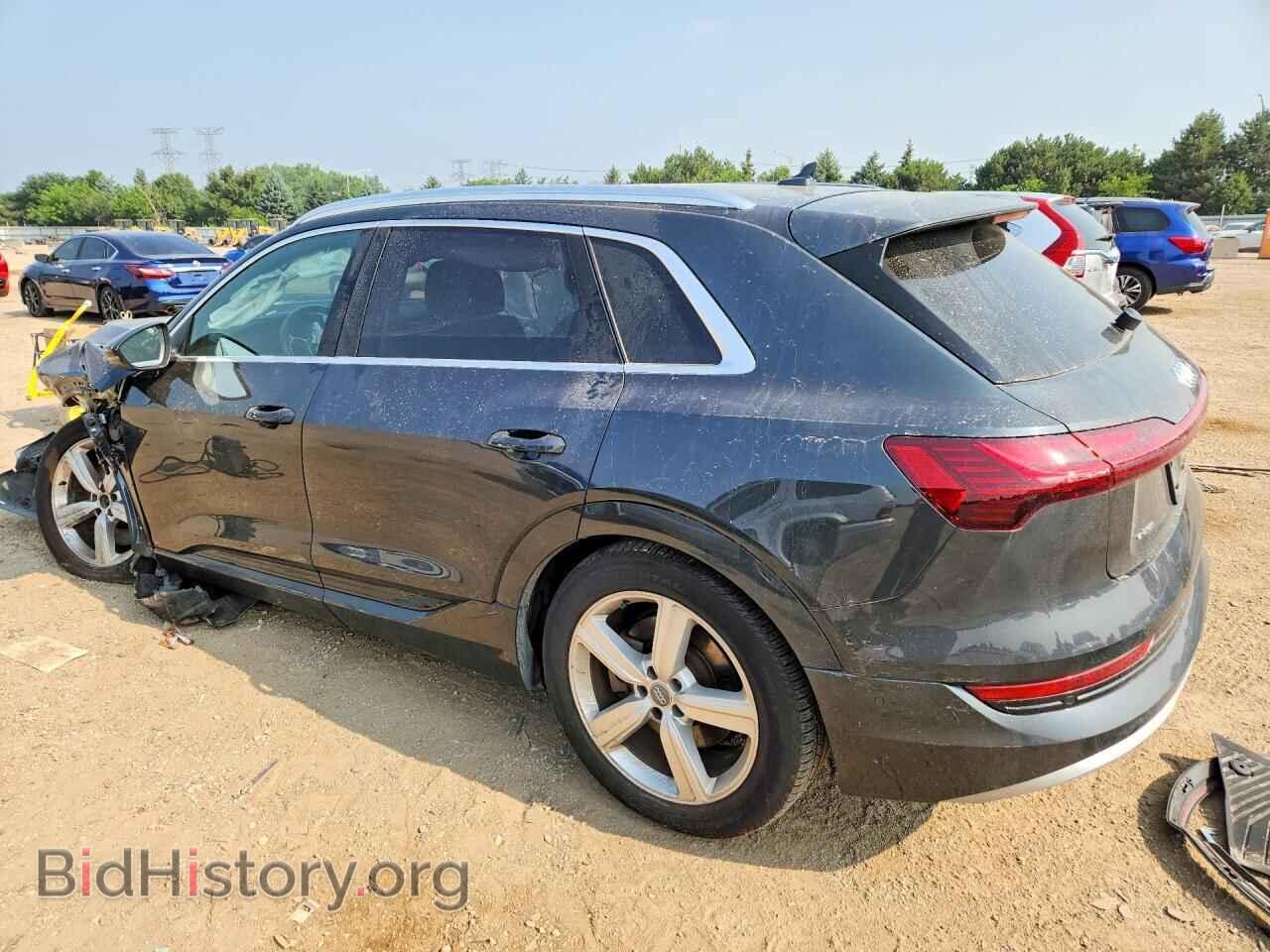 2019 AUDI E-TRON - VIN: WA1VABGE4KB018762 - Photo 2