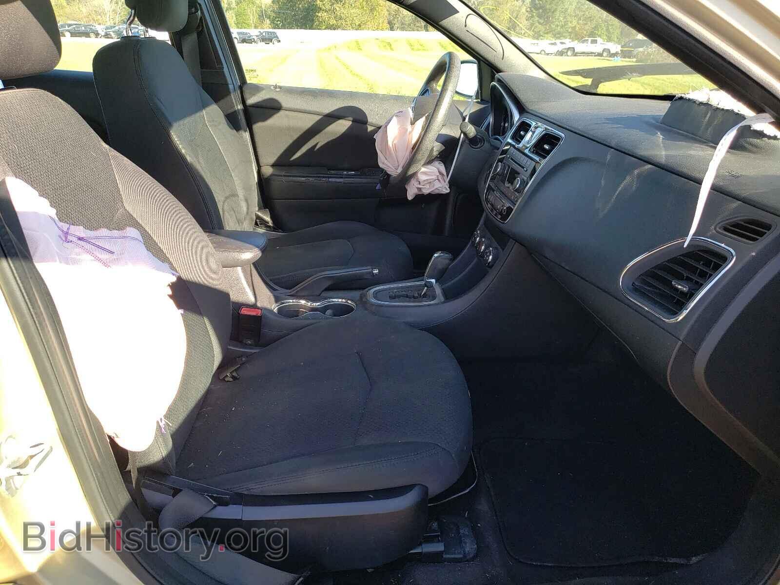 2011 CHRYSLER 200 - VIN: 1C3BC4FB4BN515562 - Photo 5