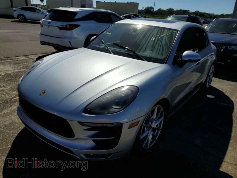 2017 Porsche MACAN (VIN WP1AG2A52HLB51324) — photo 2 of 10