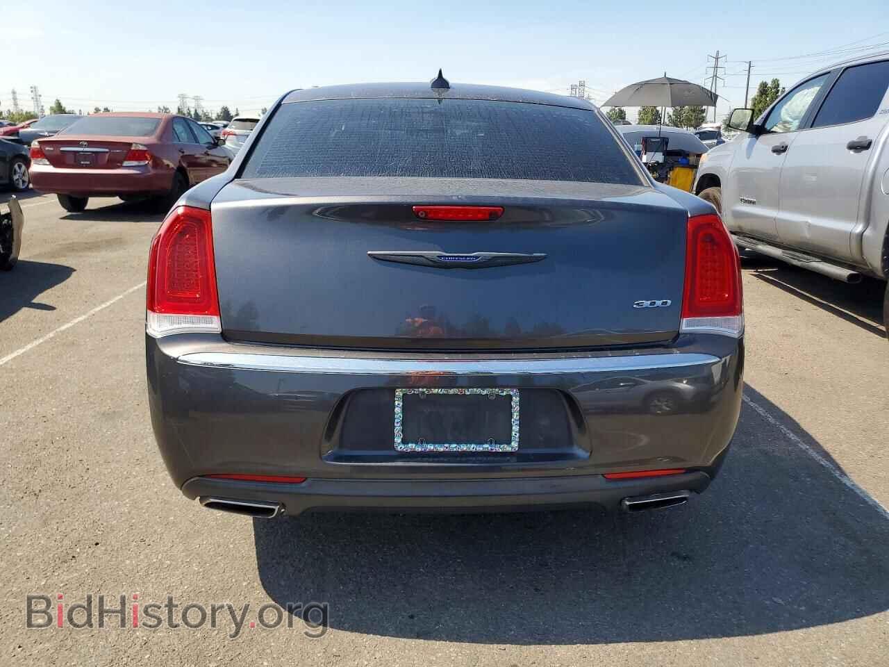 2019 CHRYSLER 300 - VIN: 2C3CCAEGXKH536747 - Photo 6