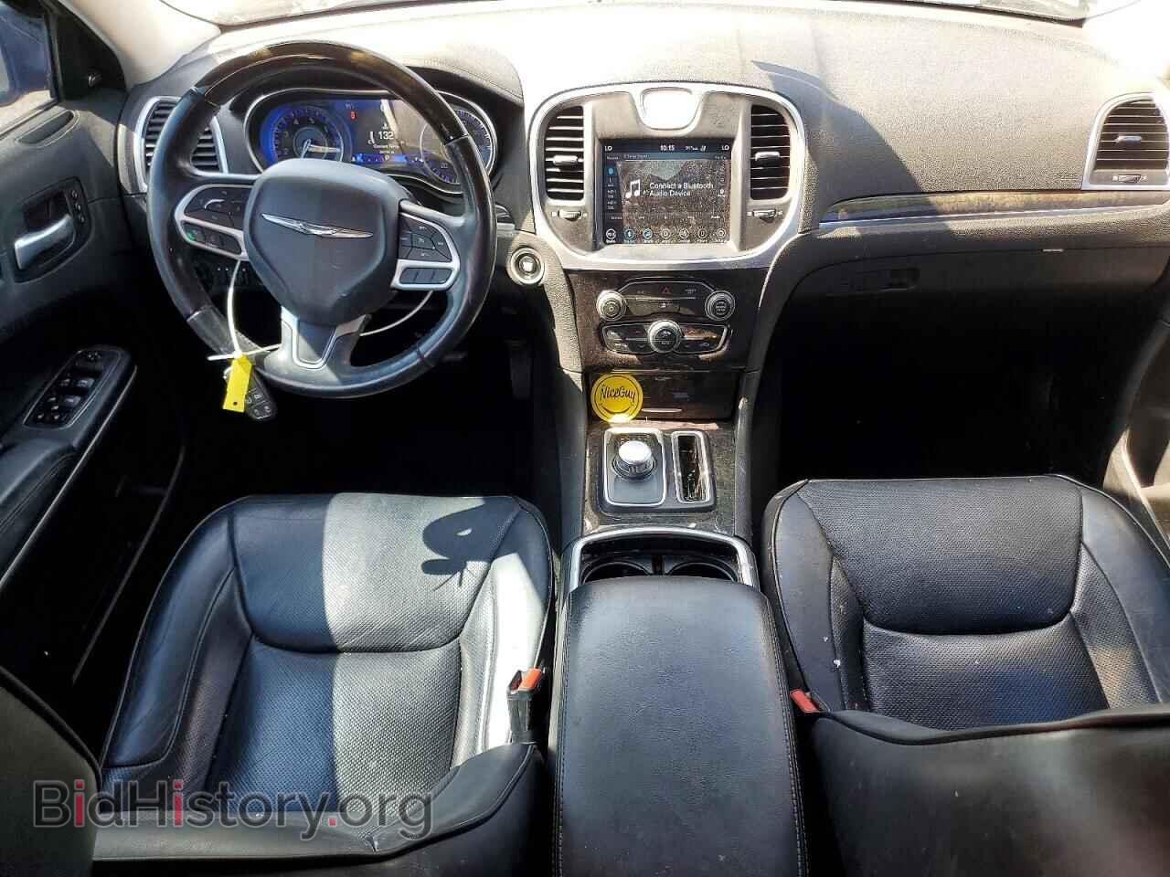 2019 CHRYSLER 300 - VIN: 2C3CCAEGXKH536747 - Photo 8