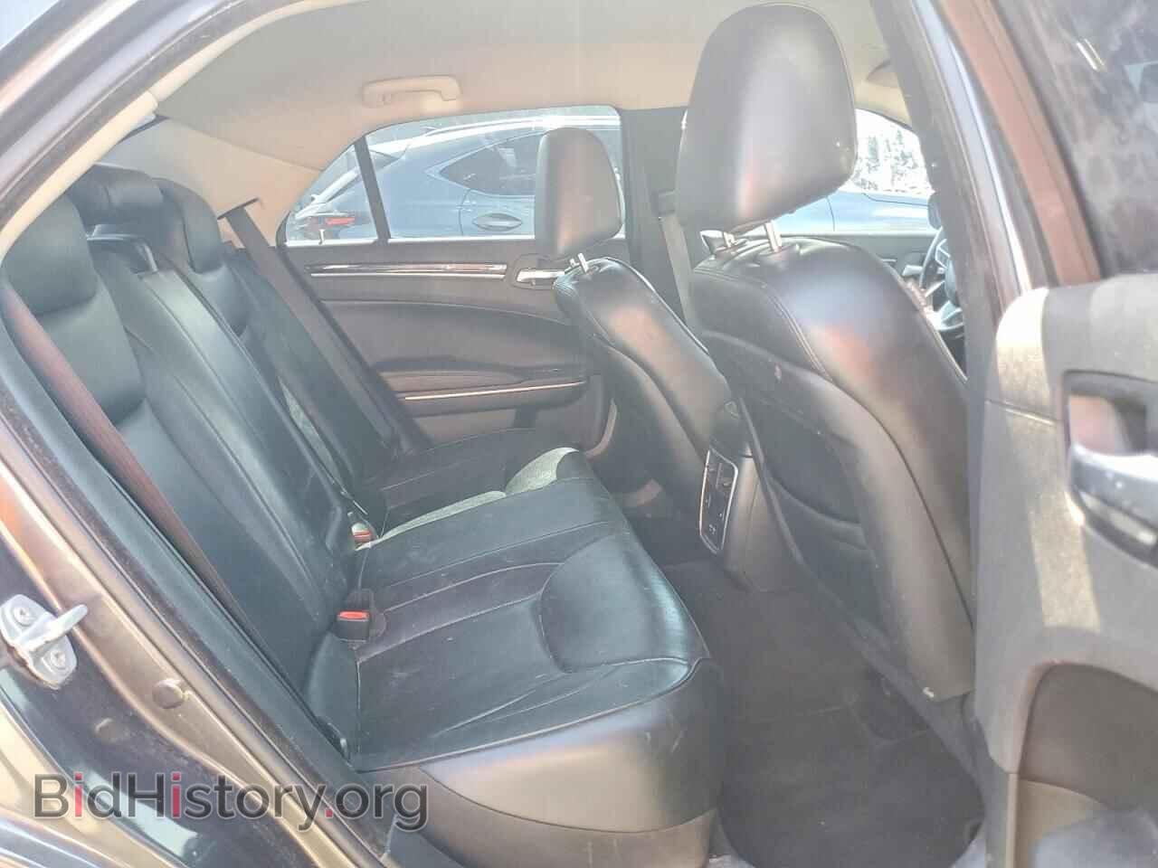 2019 CHRYSLER 300 - VIN: 2C3CCAEGXKH536747 - Photo 10