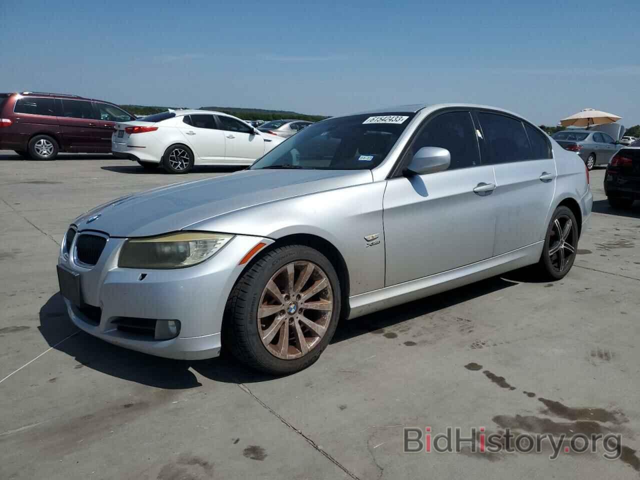 Photo WBAPK73559A452331 - BMW 3 SERIES 2009