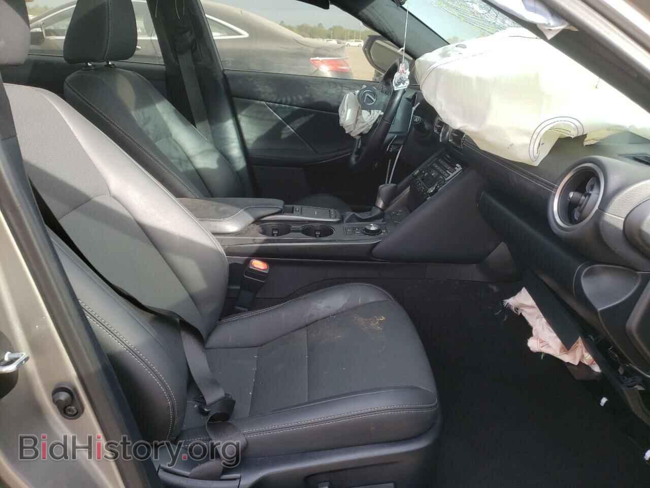 2021 LEXUS IS - VIN: JTHCA1D24M5115459 - Photo 5