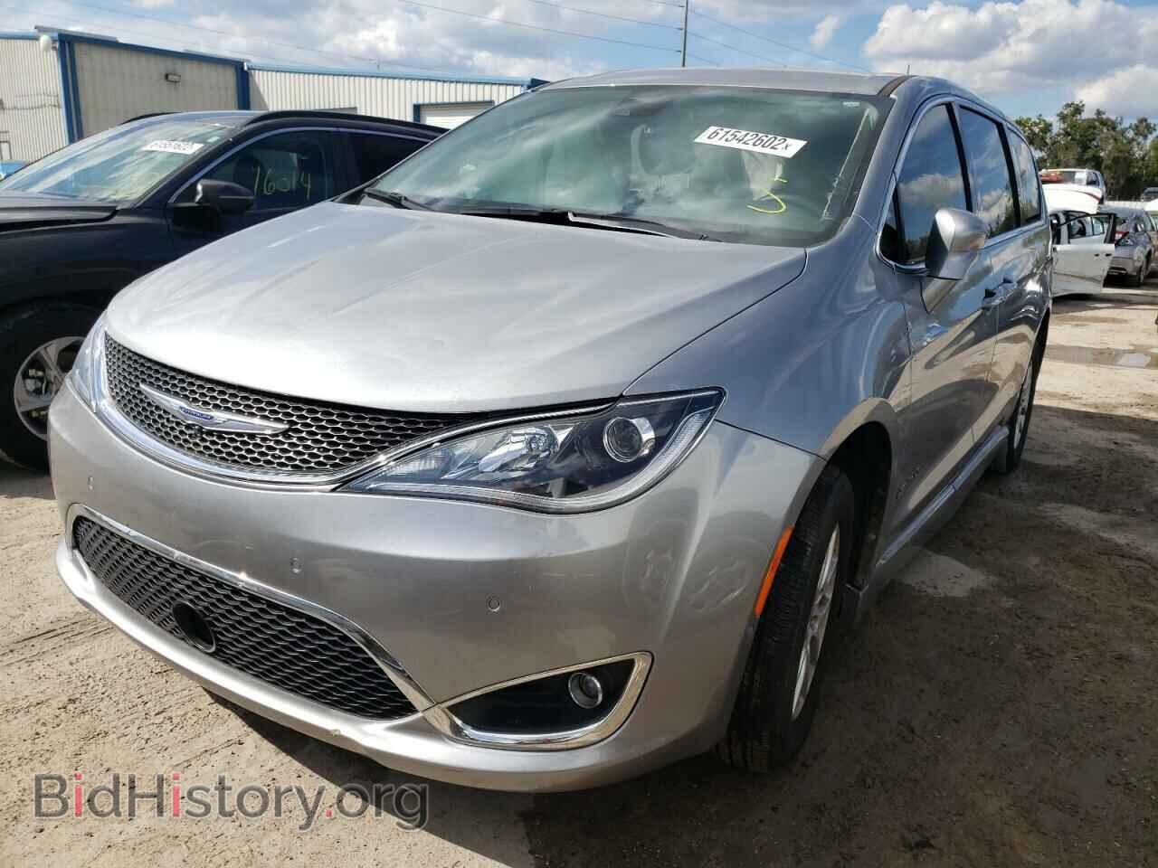 2020 CHRYSLER PACIFICA - VIN: 2C4RC1FG9LR241932 - Photo 2