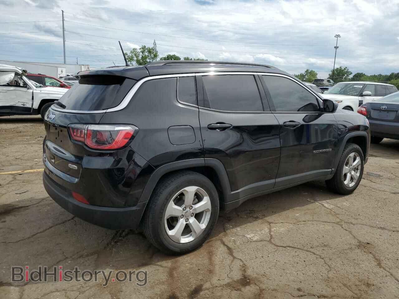 2018 JEEP COMPASS - VIN: 3C4NJDBB7JT252261 - Фото 3