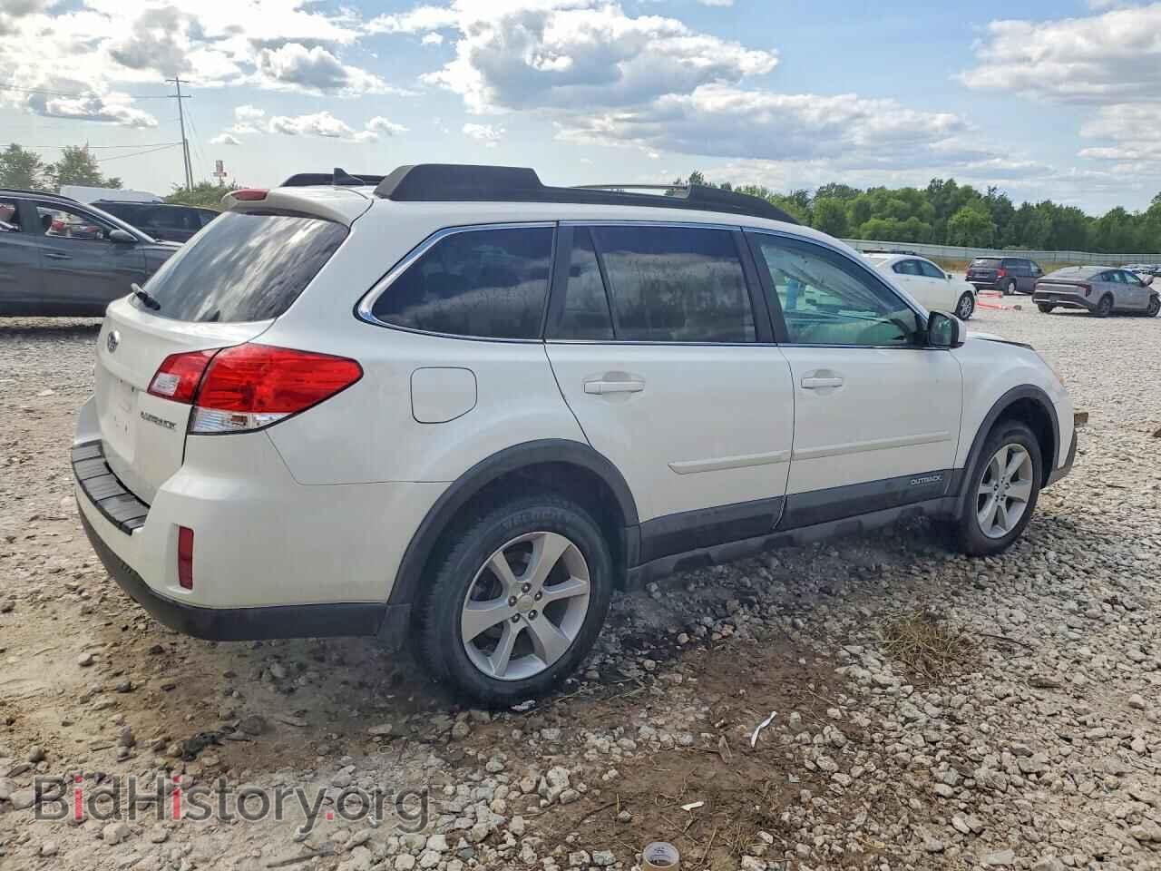 2014 SUBARU OUTBACK - VIN: 4S4BRCCC2E3265381 - Photo 3