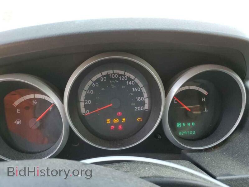 2010 Dodge CARAVAN (VIN 2D4RN4DEXAR465112) — photo 9 of 13