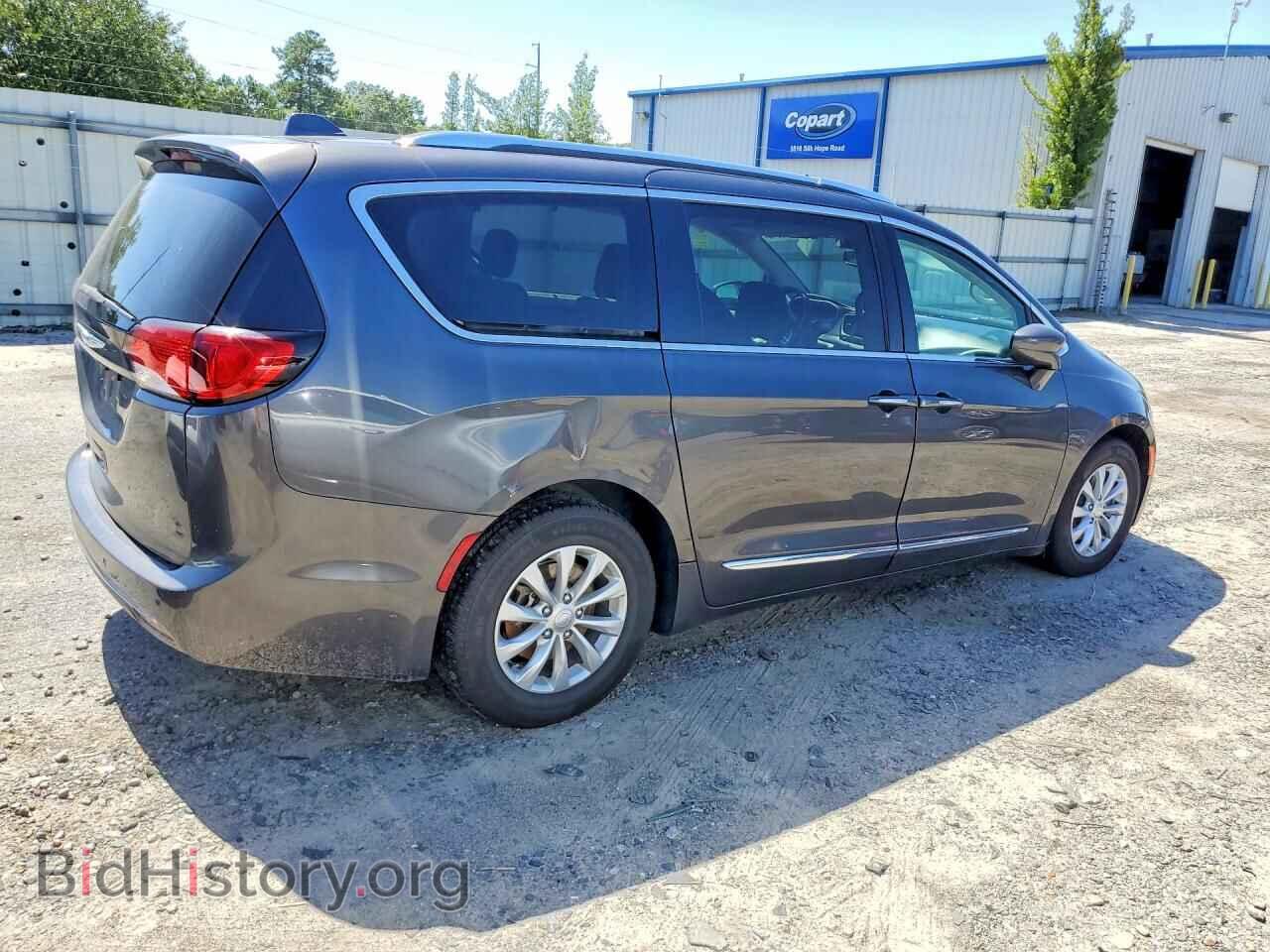 2018 CHRYSLER PACIFICA - VIN: 2C4RC1BG3JR277358 - Фото 3