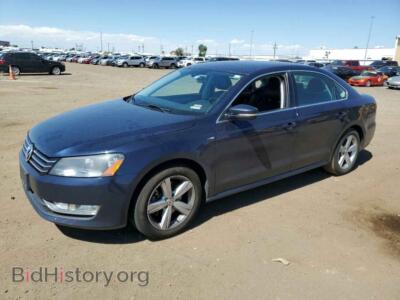 2015 Volkswagen PASSAT S, синий — VIN 1VWAS7A39FC116284, Copart