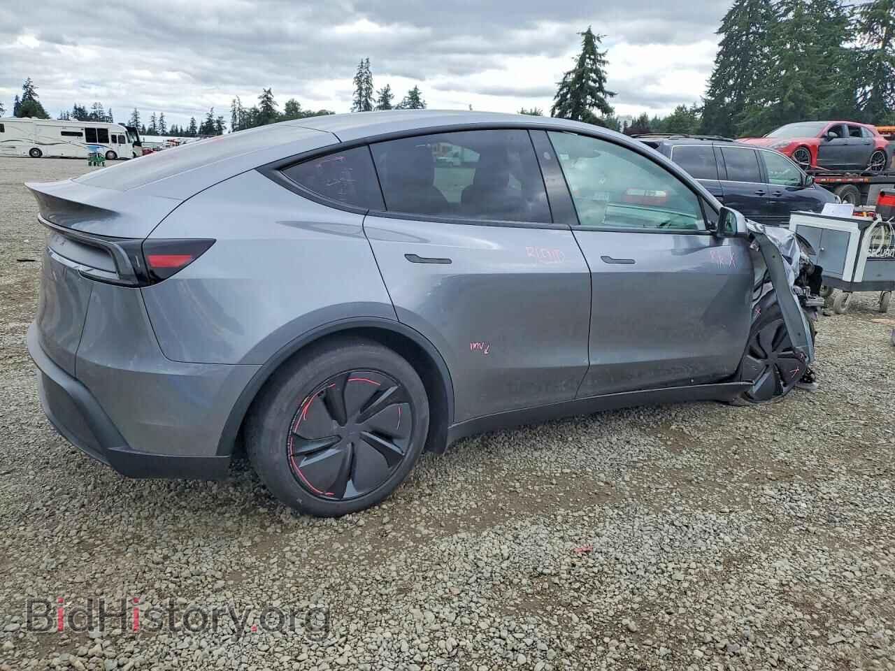 2026 TESLA MODEL Y - VIN: 7SAYGDED3TF403187 - Фото 3