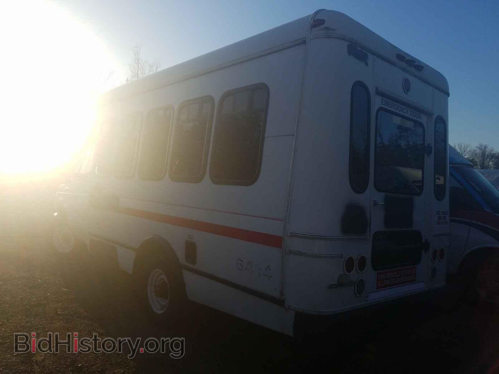 2010 FORD ECONOLINE - VIN: 1FDEE3FL8ADA23140 - Фото 3