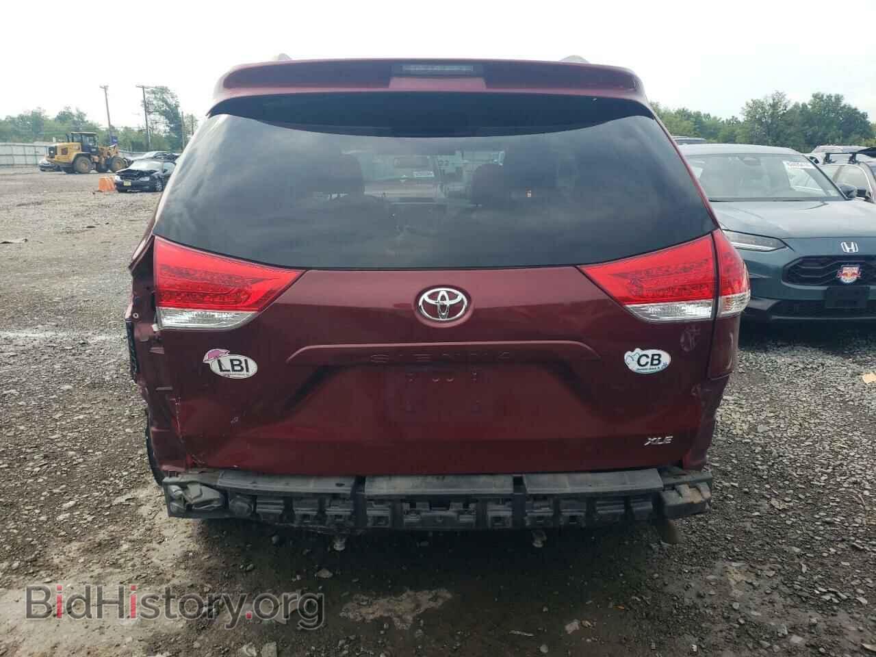 2011 TOYOTA All Models - VIN: 5TDYK3DC2BS041569 - Фото 6